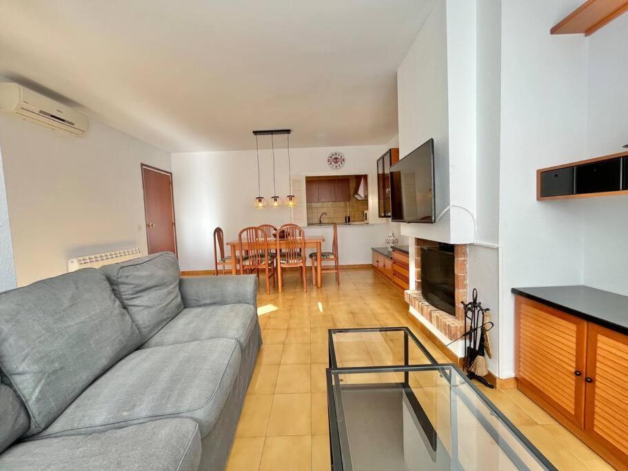 Encantador Apartamento En Playa De Aro Castell-Castell-Platja d'Aro Buitenkant foto